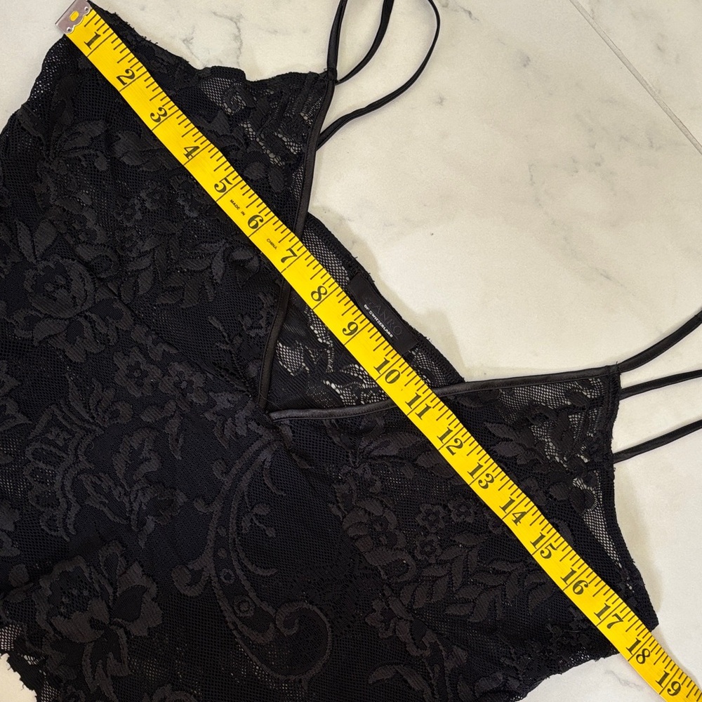 Hanro of Switzerland Black Lace V Neck Sheer Crop Camisole Top Bralette like new - Picture 7 of 12